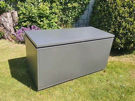 outdoor metal storage box